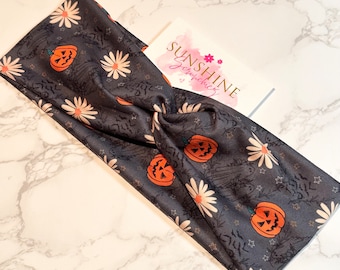 Diadema de Halloween con calabazas talladas, fantasmas, murciélagos y margaritas - Diadema de otoño - Diadema suave - Diadema anudada