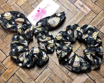 Queen bee scrunchies-bow scrunchies-bee scrunchie- beehive-handmade hair ties- hair accessories-ponytail accessory-ties and elastics-hearts