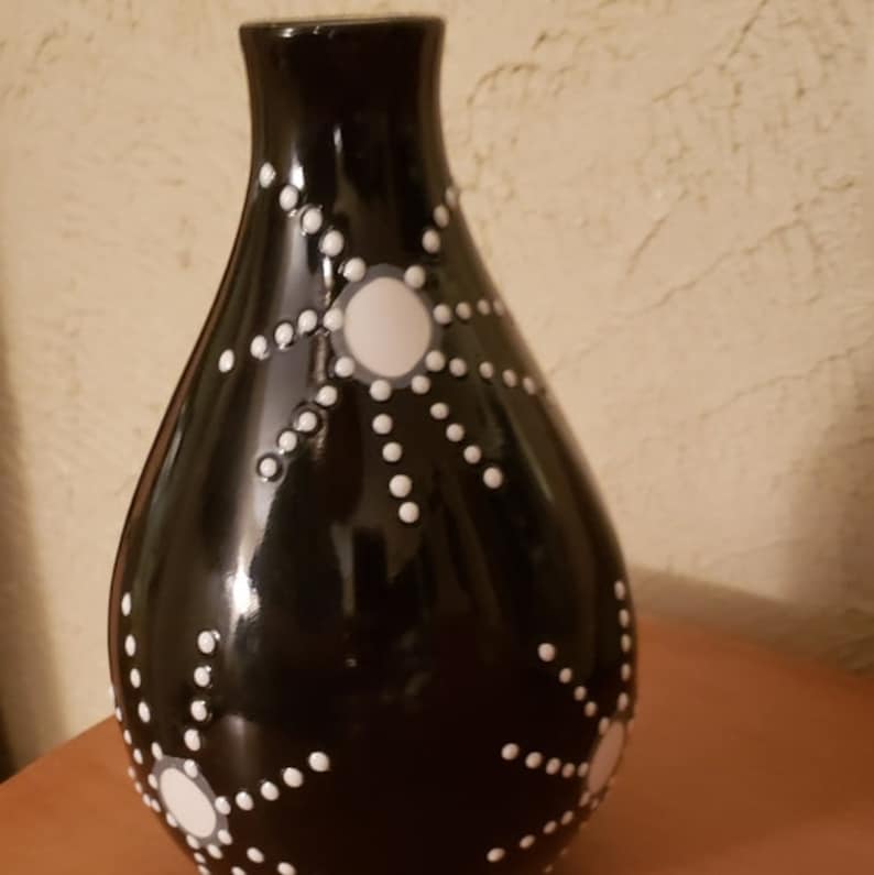 VTG Black /& White Vase
