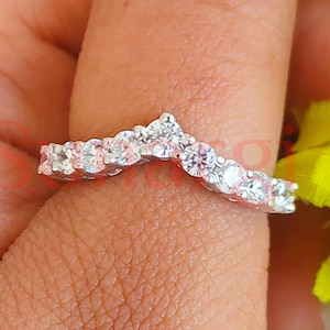 Chevron Band, V Shaped Band, Half Eternity Wedding Engagement Band, Round Cut White Sapphire, Curved Band, Sterling Silver, White Gold Over
