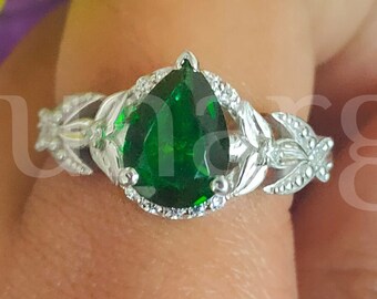 Vintage 2.50 Ct Pear Cut Green Sapphire Flower Design Wedding Engagement Ring, Anniversary Gift for Her, 925 Sterling Silver White Gold Over