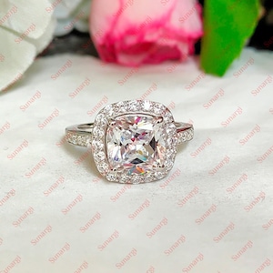 3 carat Cushion Cut White Sapphire Rings Beautiful Halo Design Engagement Ring for Women White Gold Finish Sterling Silver Bridal Jewelry