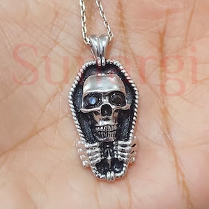 Schädel-Gesicht Hip Hop Anhänger Halskette, Schwarzer Saphir Rundschliff Diamant Herren Schmuck Weißgold über Sterling Silber 18-Zoll-Kette, Halloween