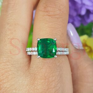 2.50 Ct Cushion Cut Green Sapphire Rings Beautiful Solitaire Engagement Bridal Set Ring for Women White Gold Finish 925 Sterling Silver