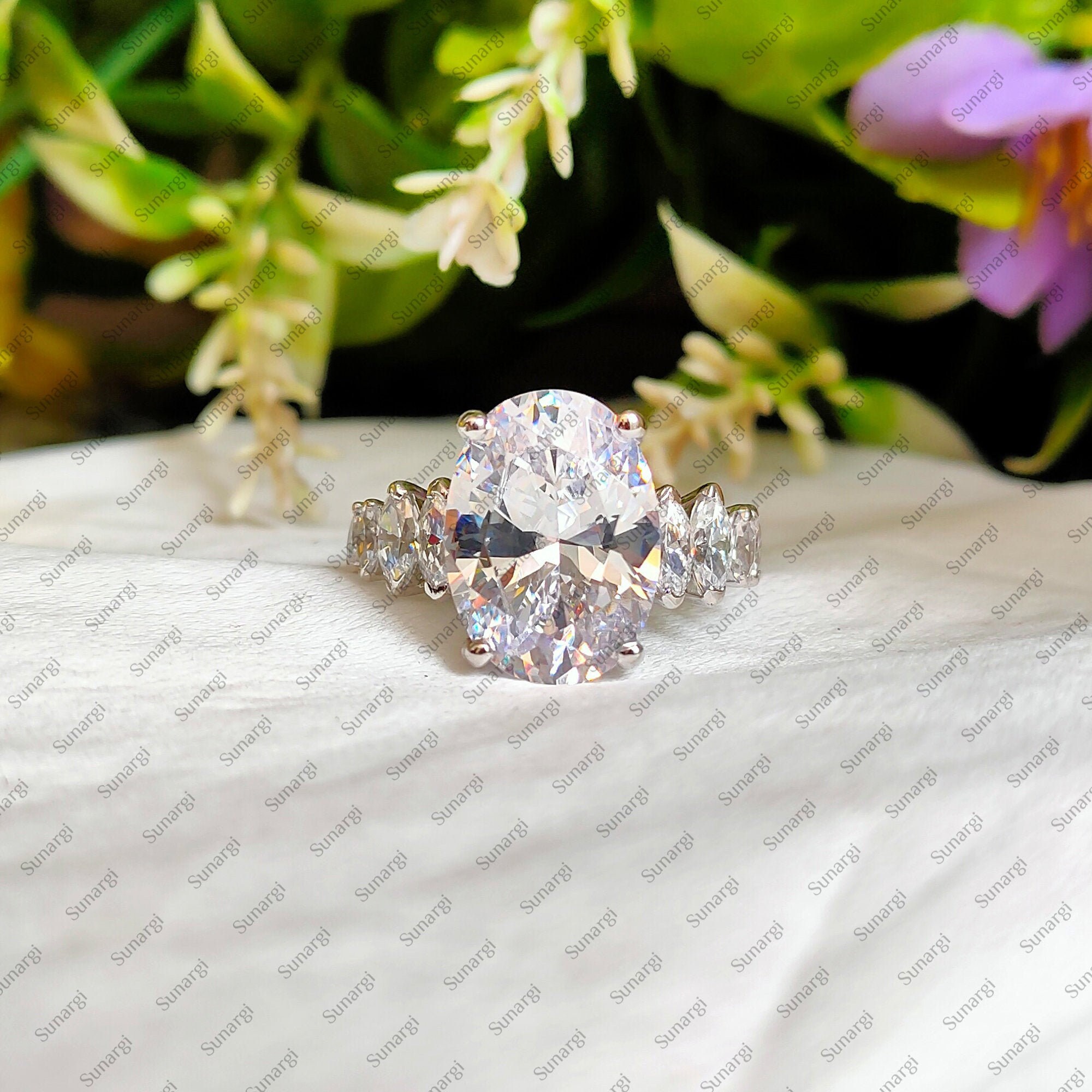 White sapphire engagement ring Etsy France