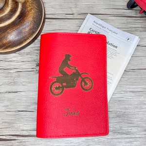 Pochette Carte Grise Personnalisée Rouge, Etui Carte Grise, Porte Assurance, Permis. Cadeau Parfait pour l'obtention du Permis
