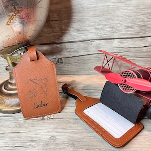 Porte étiquette Bagage Marron Personnalisé, Etiquette Valise. Cadeau pour amoureux de Voyage.