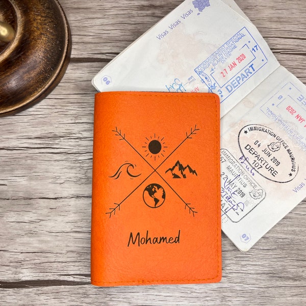 Protège Passeport Personnalisé Orange, Etui Passeport Personnalisable, Porte Passeport Made in France. Cadeau Parfait Pour Fans de Voyage !