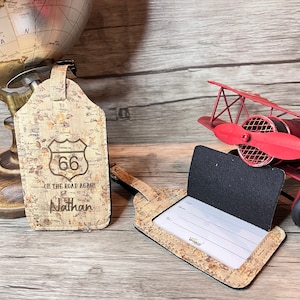 Porte étiquette Bagage Bambou Personnalisée, Etiquette Valise. Cadeau pour amoureux de Voyage.