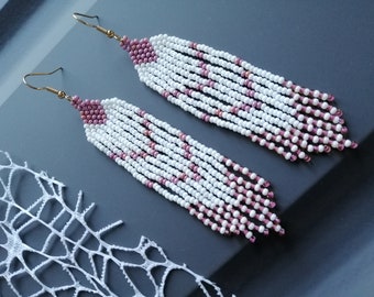 Dusty rose bead earrings, White and pink,  beaded fringe earrings, lond beaded earrings