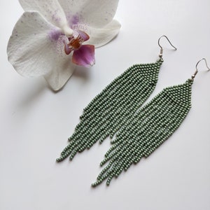 Green bead earrings, Tassel bead earrings, beaded fringe earrings