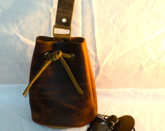 Oiled Leather Drawstring Pouch; Medieval Renaissance Coin Satchel; Dice Bag; Many Colors Available; Medium Size; Personalization Available