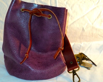 Large Leather Pouch Belt Bag; Purple and Red Medieval Satchel Style Hip Bag; Drawstring Handbag; Large Coin Purse; Personalization Avail