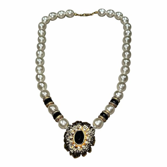 Vintage Kenneth Jay Lane KJL Avon Faux Pearls Ony… - image 1