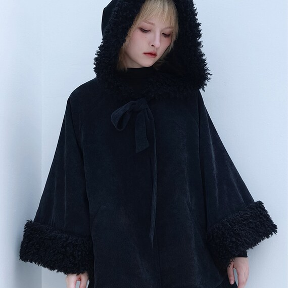Winter Cape, Winter Cloak, Stylish Jacket, Hoodie Cape, Trendy Jacket, Black Poncho,Sherpa-Lined Cape Hooded Cape, Plush Coat Neza Studio