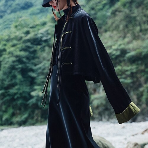 chinese collar with bow tie