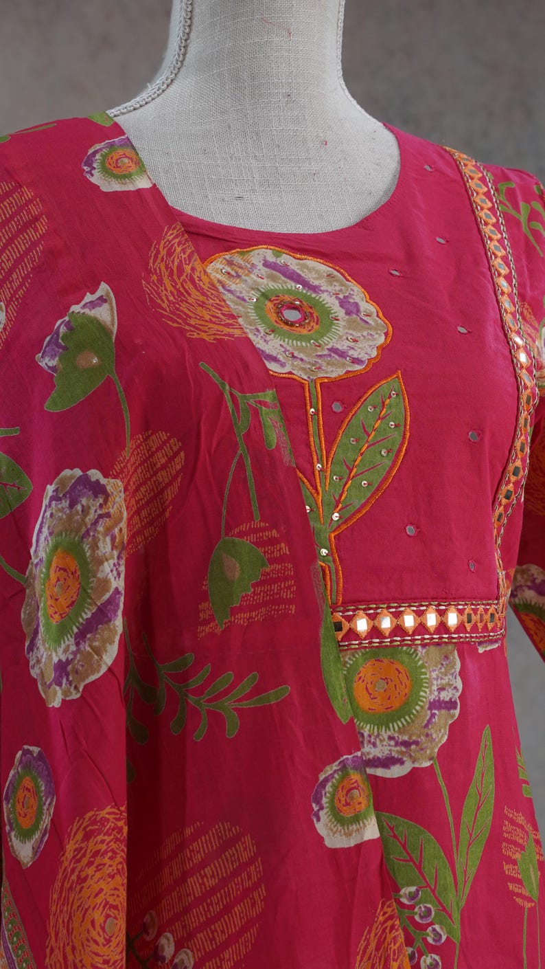 Salwar de algodón puro para mujer, conjunto de kurti de algodón, Rani, rosa, Kantha, bordado floral, informal, Salwar para niñas, ropa de verano india, conjunto de kurti palazzo imagen 13