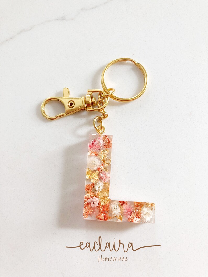 Real Flower Resin Keychain Pink/blue Baby Breath Keychain Etsy Hong Kong