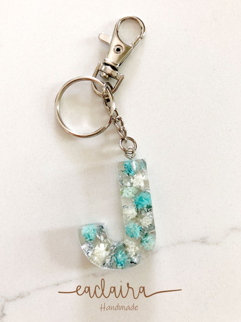 Real Flower Resin Keychain Pink/blue Baby Breath Keychain Etsy Hong Kong