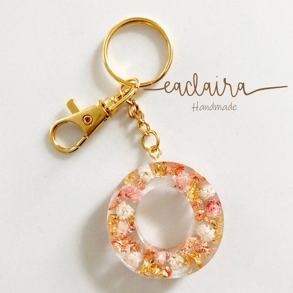 Real Flower Resin Keychain, Pink/blue Baby Breath Keychain, Handmade  Personalized Initial Key Chain, Wedding, Bridal Shower, and BFF Gifts - Etsy