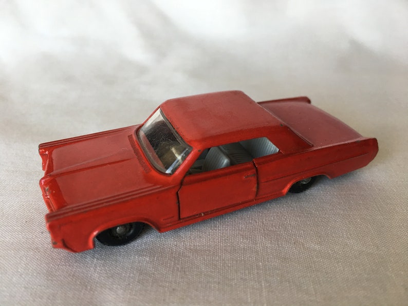 matchbox pontiac gp sports coupe
