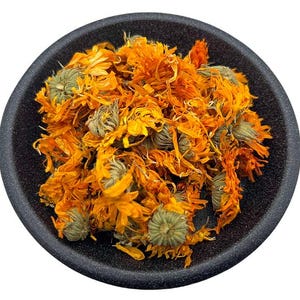 Ringelblumen getrocknet, Ogranische getrocknete Kräuter Blütentee, Calendula officinalis