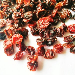 Dried Viburnum Berries: Guelder Rose tea (8.0 oz)