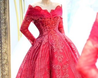 Rotes glitzerndes Brautkleid mit langen oder kurzen Ärmeln in A-Linie und Glitzertüll - verschiedene Stile