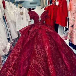 Umbrella top ball gown