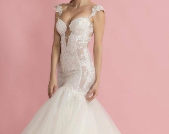 Galiah Lahav inspired sexy deep V neck white lace fishtail/mermaid wedding dress with long train