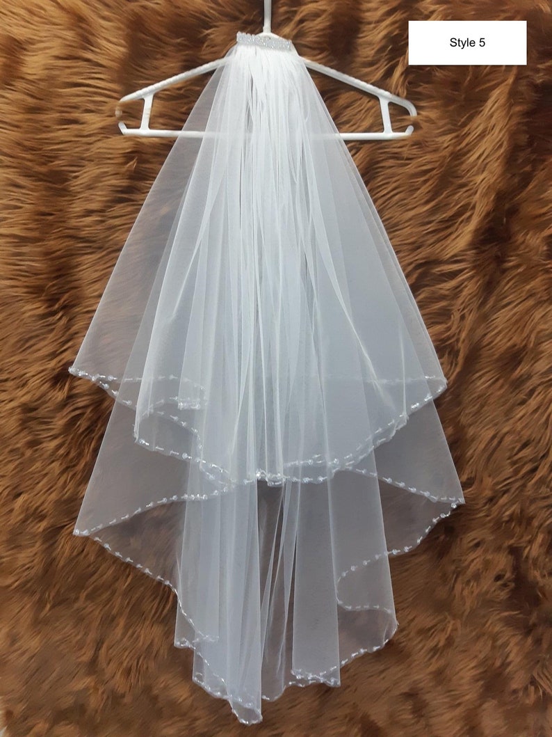 Fashionable medium length white bridal big hole fishnet tulle veil single or double tier various styles