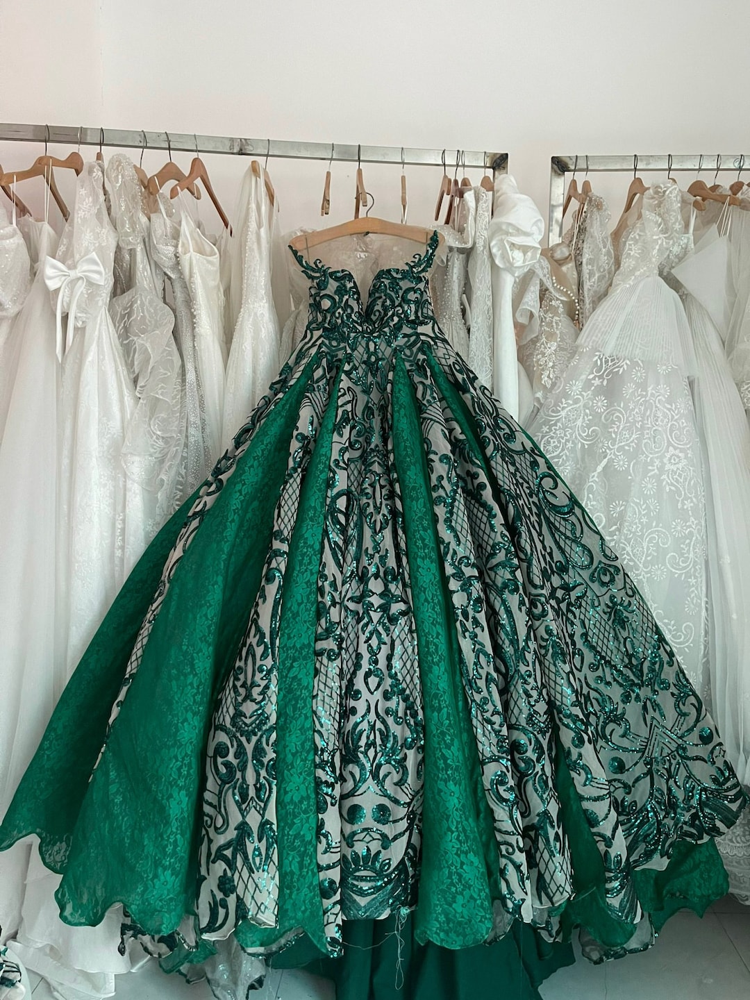 Details more than 151 unique gown for debut super hot