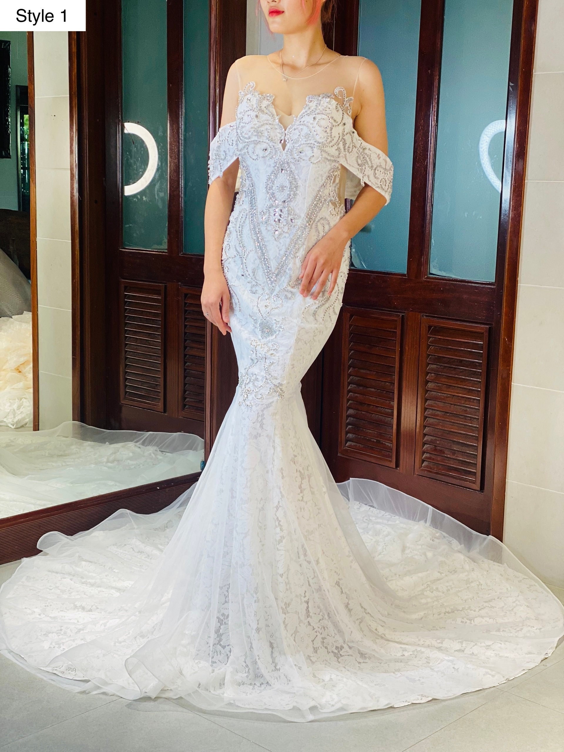 Cap Sleeves Beaded Lace Sweetheart Neck 