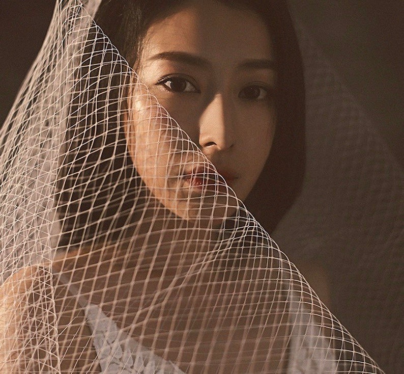 Fashionable medium length white bridal big hole fishnet tulle veil single or double tier various styles