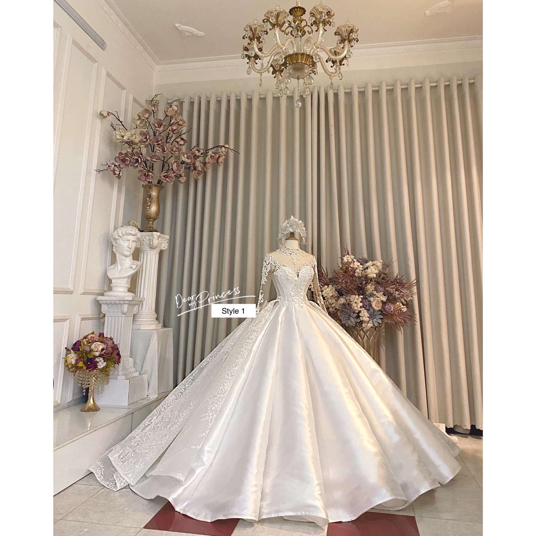 royal white gown