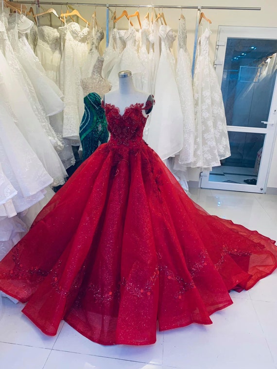 Pre-owned Wedding Dresses near Paya Lebar, Singapore | Facebook Marketplace  | Facebook