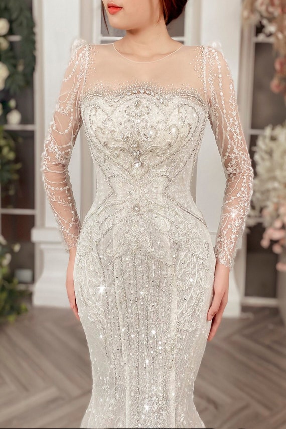 17 Fabulous Fishtail Wedding Dresses Full of Style - hitched.co.uk -  hitched.co.uk