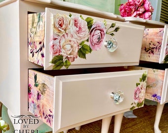 DELICATE ROSES, Rub on Transfers for Furniture, Redesign with Prima Transfers, Furniture Decals