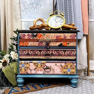 Rub on Transfers for Furniture DIVINE IN DENIM || Redesign with Prima CeCe Restyled || Borders Lace Little Birds Medallions