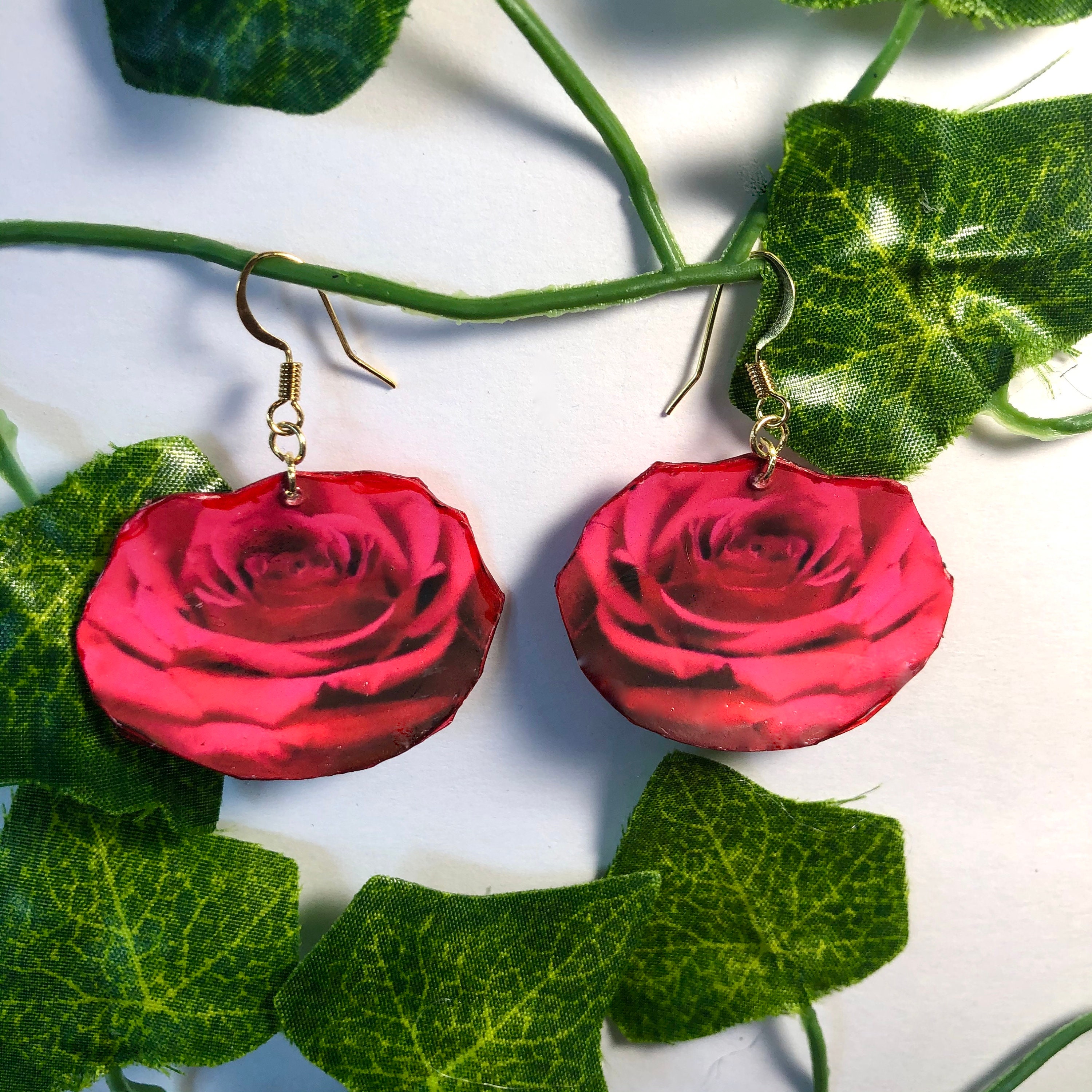 Aggregate more than 165 paper rose earrings latest