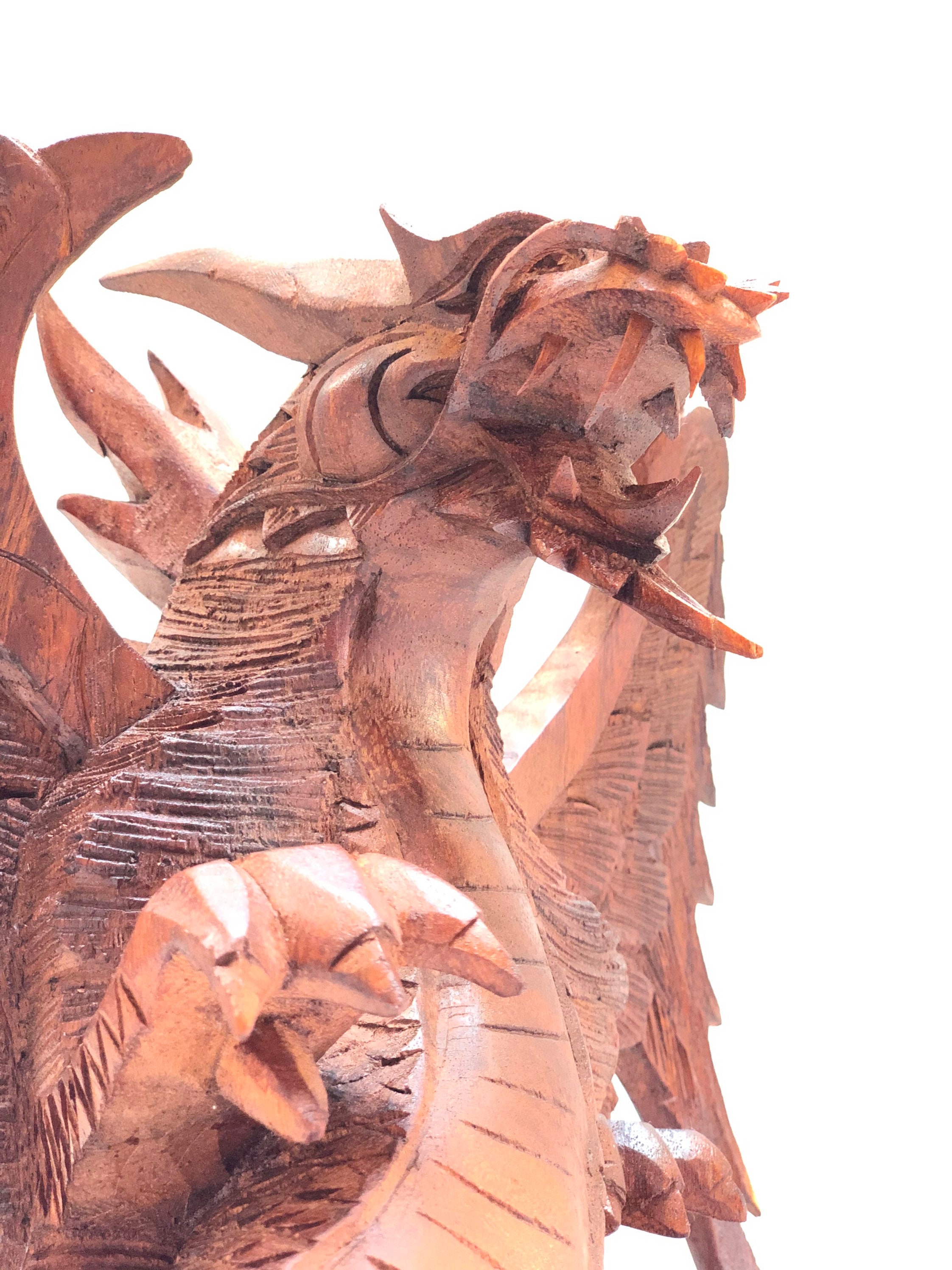 Dragón de madera pequeña estatua tallada a mano madera pesada | Etsy