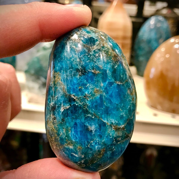 Natural Blue Apatite Stone Rock Healing Crystals Yoga Reiki Meditation