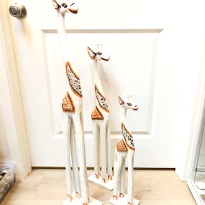 Giraffe Tall Statue Hand Carved & Painted Set of 3 Decorative Figurines