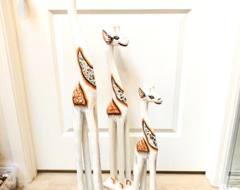 Giraffe Tall Statue Hand Carved & Painted Set of 3 Decorative Figurines