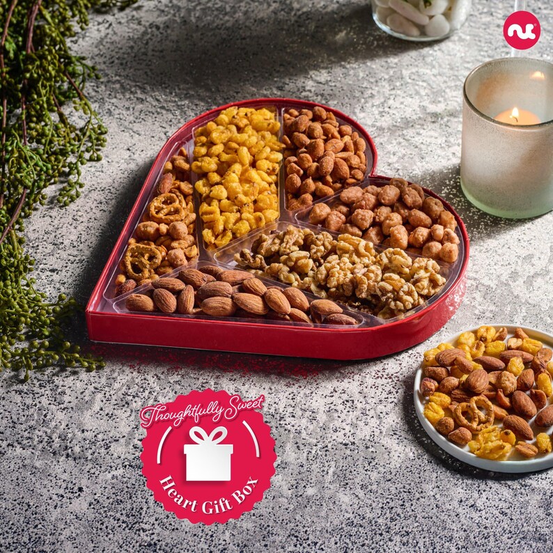 Valentines Day Mixed Nuts Heart Shaped Gift Basket, Love in A Box (6 ...
