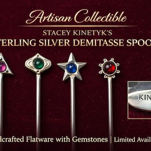 Juego de cucharas demitasse de plata esterlina – Diseño de Stacey Kinetyk, con detalles de piedras preciosas, firmado, cubiertos vintage NOS (juego de 4)