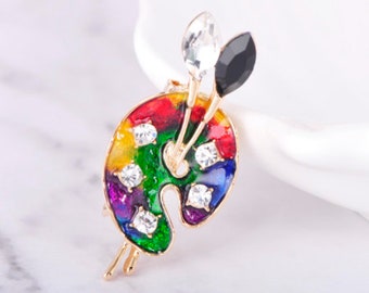 palette brooch