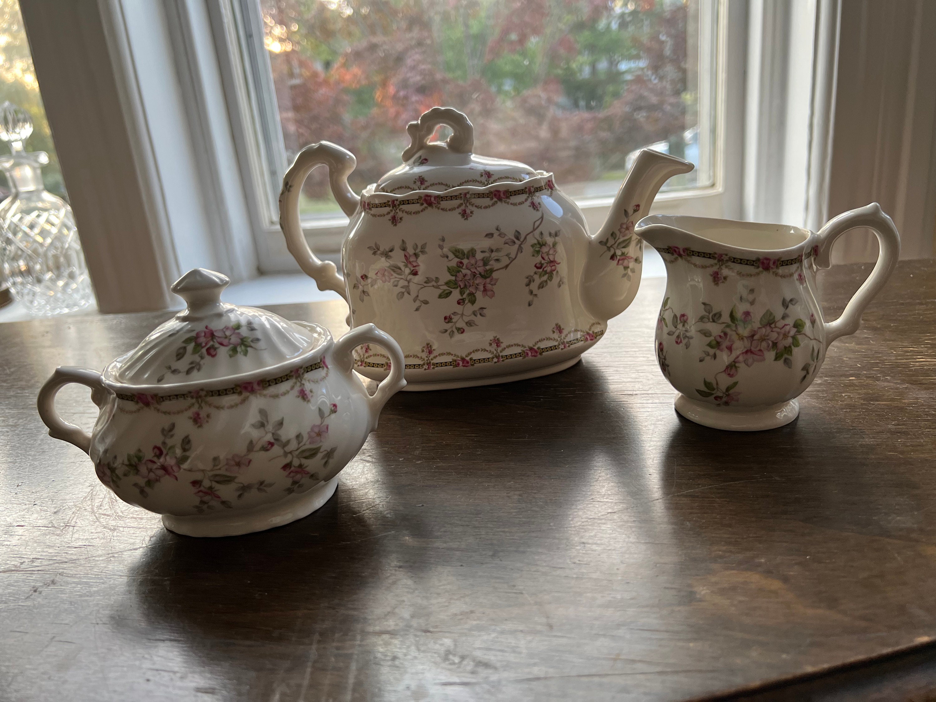 Vintage Crownford Tea Set: Teapot, Sugar Bowl, Creamer - Pink