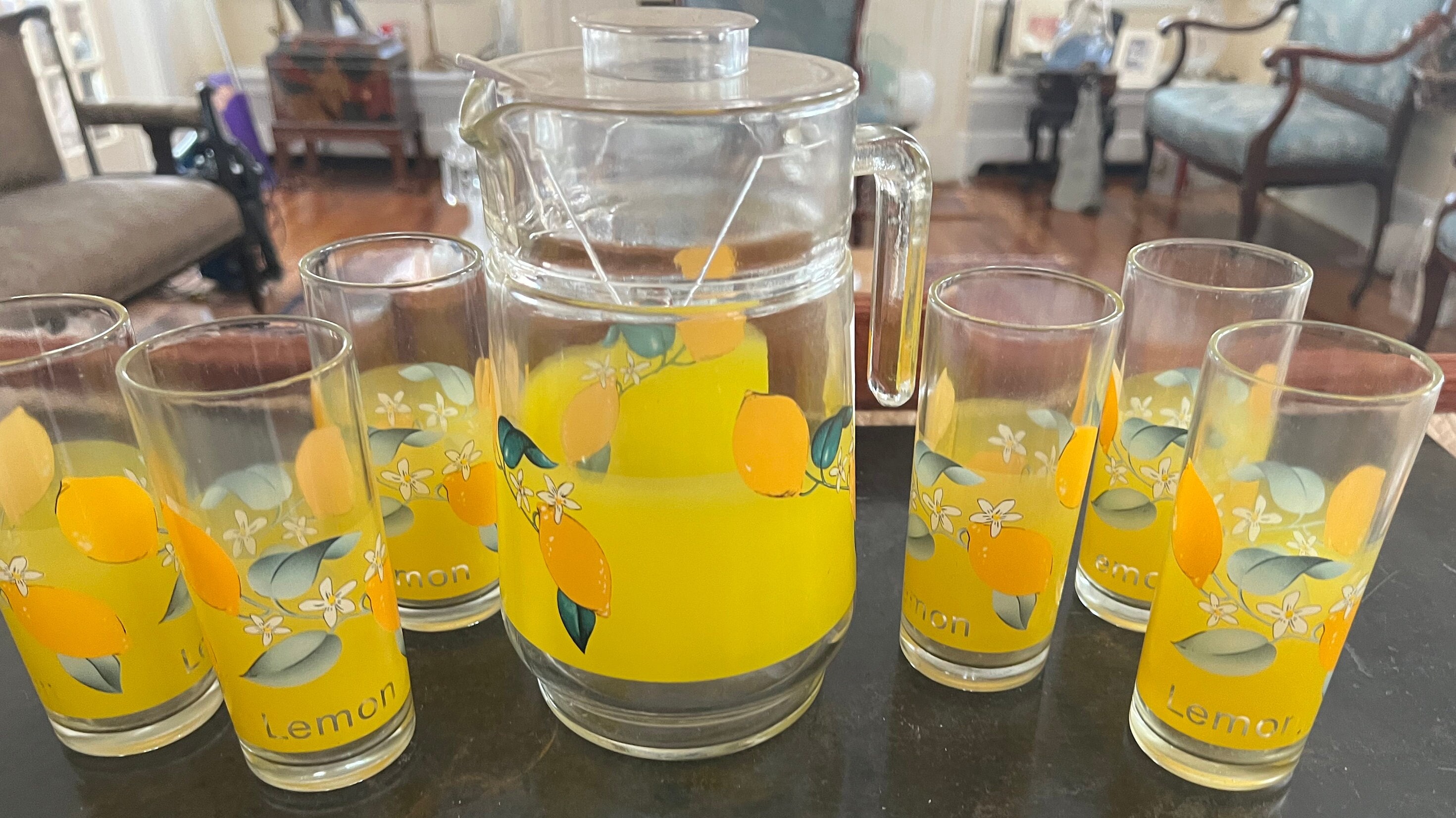 Vintage Lemonade Pitcher and 6 Glasses - Etsy