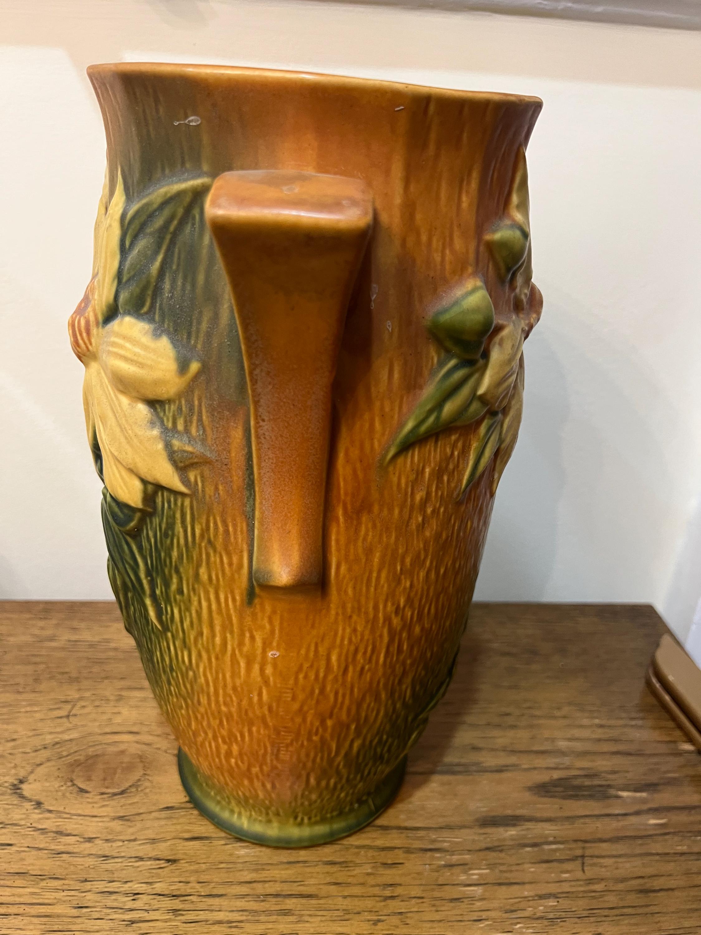 Original Roseville Art Pottery Clematis Pattern C 1944 Large